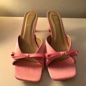 New Pink Kitten Heels With Bow